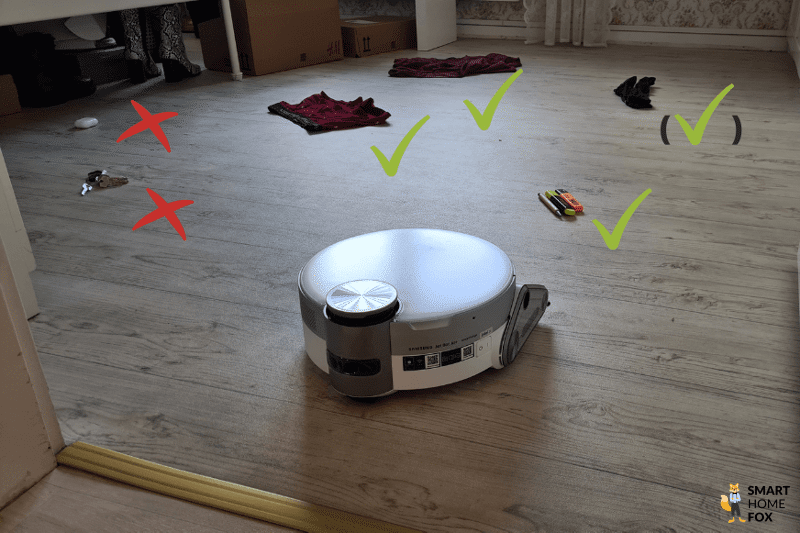 Das Testergebnis des Samsung Jet Bot AI+ bei der Objekterkennung von sehr flachen Hindernissen ist zu sehen.